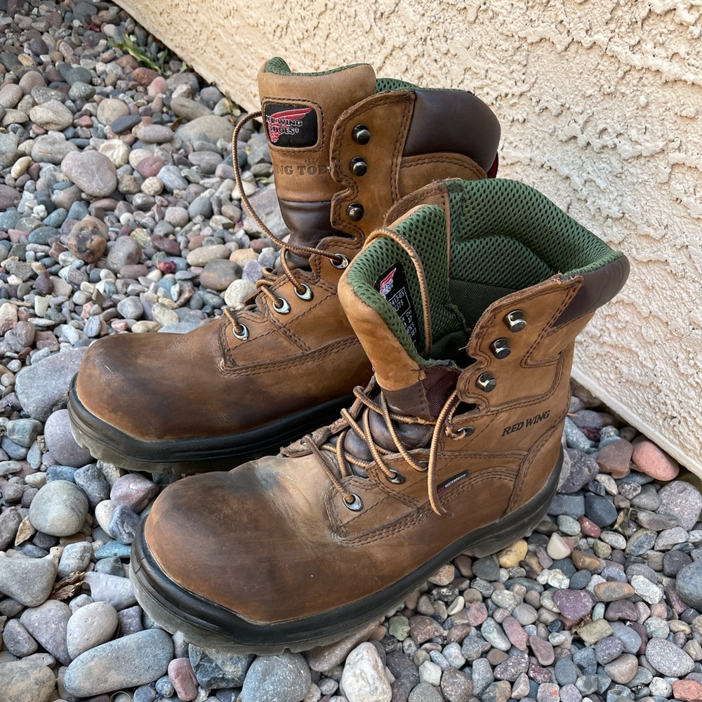 Women’s Red Wing Steel Toe Boots